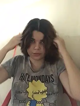 Cliaclara online show from May 2026 06:35:02 PM