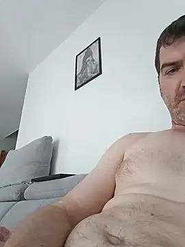 oncle33 online show from May 2026 05:17:02 PM