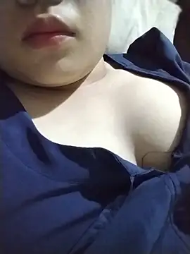 lybaby11 online show from May 2026 05:19:02 PM