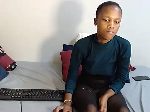 Snapshot of CandieCrushZA chatting on May 2026 08:23:02 AM CandieCrushZA online show from May 2026 08:23:02 AM