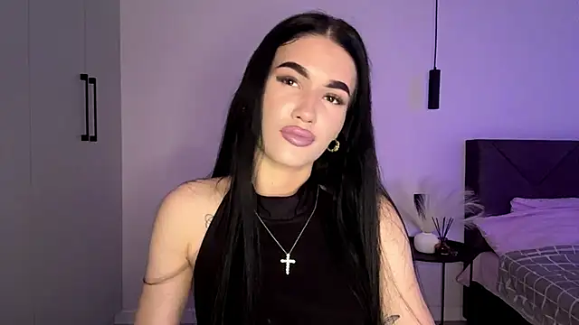 Snapshot of KarieEgge chatting on June 2026 03:03:02 PM KarieEgge online show from June 2026 03:03:02 PM