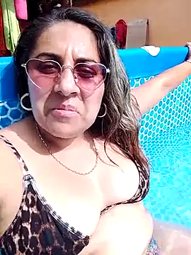 Snapshot of Antoniasweet chatting on June 2026 01:58:02 PM Antoniasweet online show from June 2026 01:58:02 PM