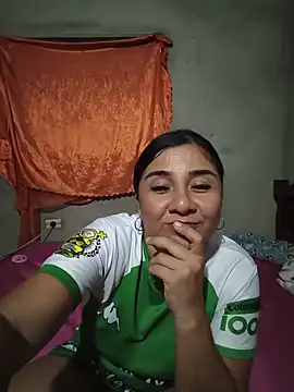 noemy-25 online show from May 2026 04:09:01 AM