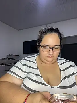 Snapshot of marianacooper1234 chatting on May 2026 10:15:02 PM marianacooper1234 online show from May 2026 10:15:02 PM