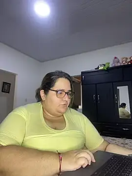 marianacooper1234 online show from July 2026 08:33:02 PM