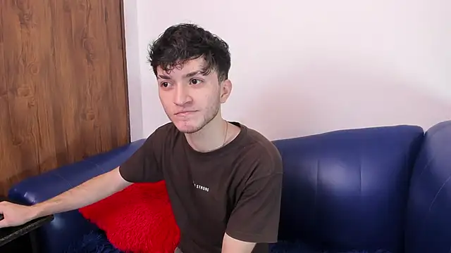 kavencastro online show from May 2026 03:13:01 AM