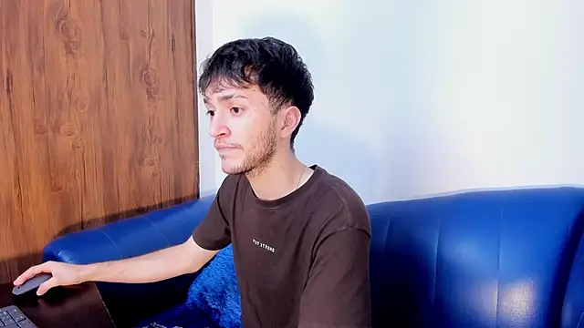 kavencastro online show from June 2026 03:55:01 AM