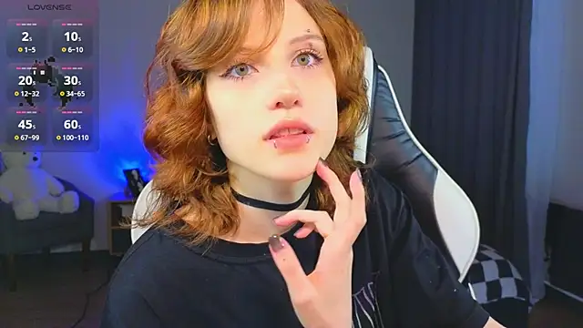 vampi queen online show from July 2026 06:14:02 PM
