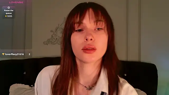 Snapshot of Mili_Joy chatting on May 2026 06:26:02 PM Mili Joy online show from May 2026 06:26:02 PM