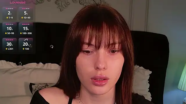 Snapshot of Mili_Joy chatting on May 2026 05:51:01 PM Mili Joy online show from May 2026 05:51:01 PM