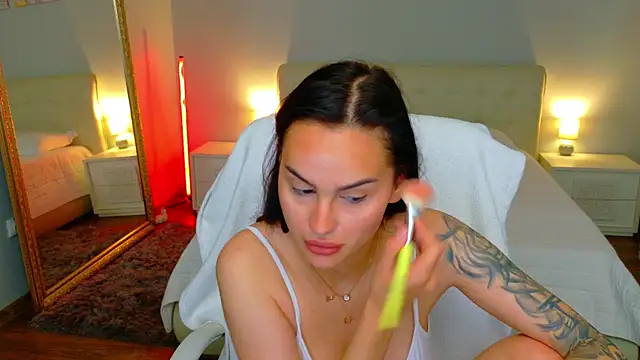 BabyyGirll  online show from May 2026 03:37:02 AM
