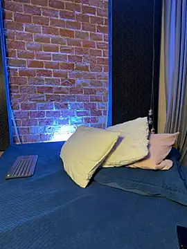 GrayAndrews online show from July 2026 12:02:02 AM