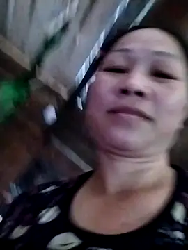 Snapshot of -Titytan- chatting on May 2026 08:22:02 AM -Titytan- online show from May 2026 08:22:02 AM