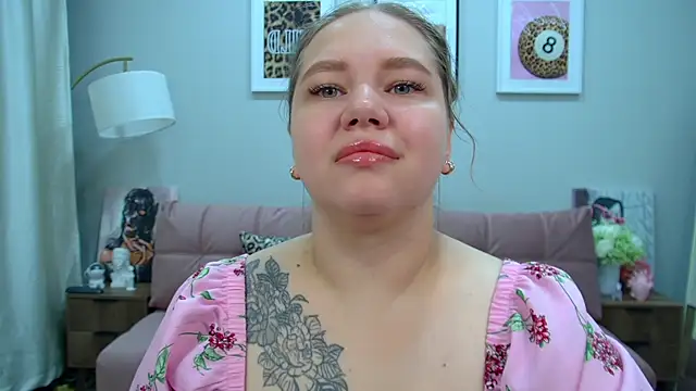 DianaKristol online show from July 2026 06:14:02 PM