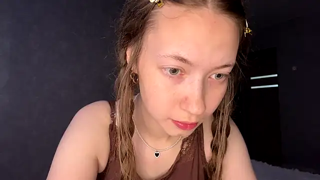 Emily Mur  online show from July 2026 05:03:02 AM