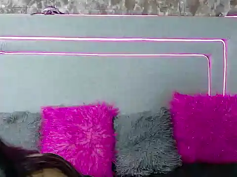 Annitarogers  online show from July 2026 02:06:02 AM