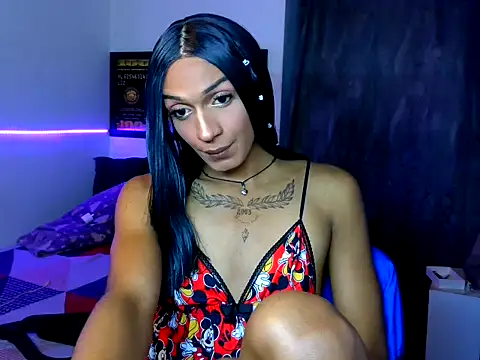 Snapshot of Alexxasexy chatting on May 2026 07:43:02 PM Alexxasexy online show from May 2026 07:43:02 PM