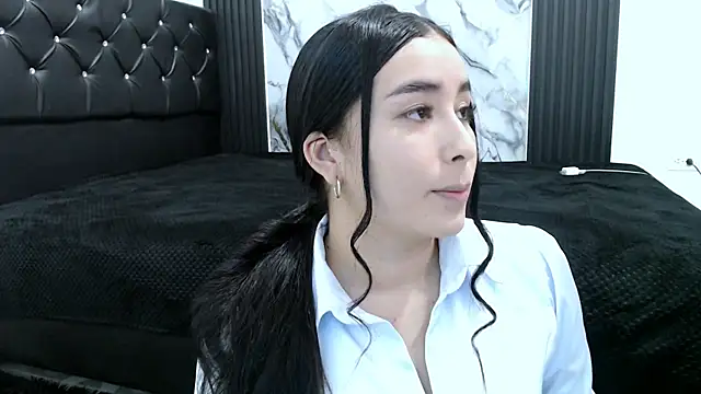 MiaReinig09 online show from July 2026 08:44:01 PM