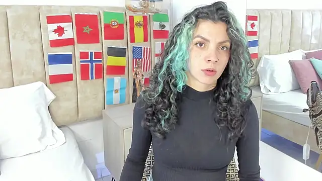 DinahCarter online show from July 2026 12:31:02 PM