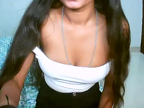 Hey-sanvi online show from May 2026 05:04:02 AM