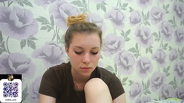 Sairallyn online show from July 2026 10:31:02 PM