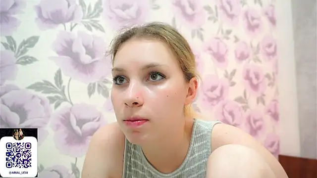 Sairallyn online show from July 2026 08:33:01 PM