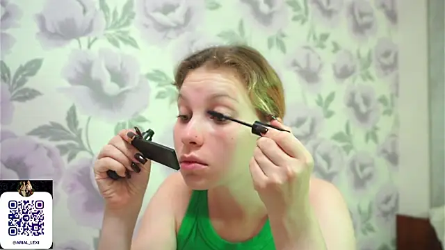 Sairallyn online show from July 2026 09:27:01 PM