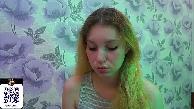 Sairallyn online show from July 2026 07:38:01 PM