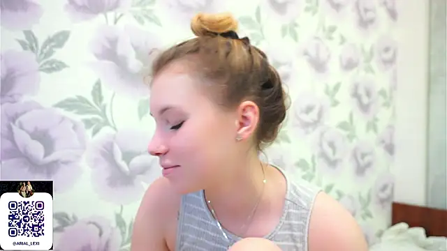Sairallyn online show from July 2026 03:37:02 PM