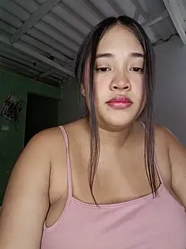 Angel gluglu online show from May 2026 11:46:02 PM