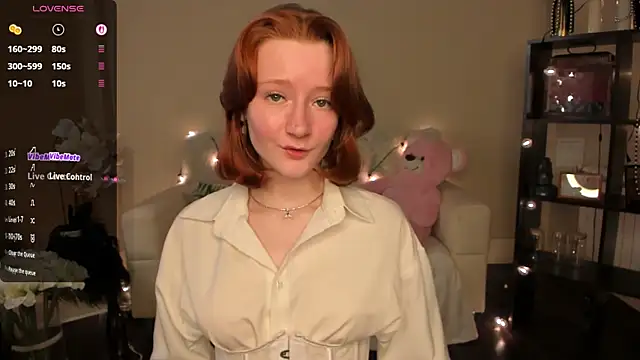 LallyLally  online show from May 2026 03:40:01 PM