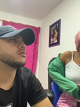 Snapshot of ladyandnico chatting on July 2026 04:05:01 AM ladyandnico online show from July 2026 04:05:01 AM