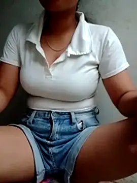 Mirra-a online show from June 2026 11:27:02 PM