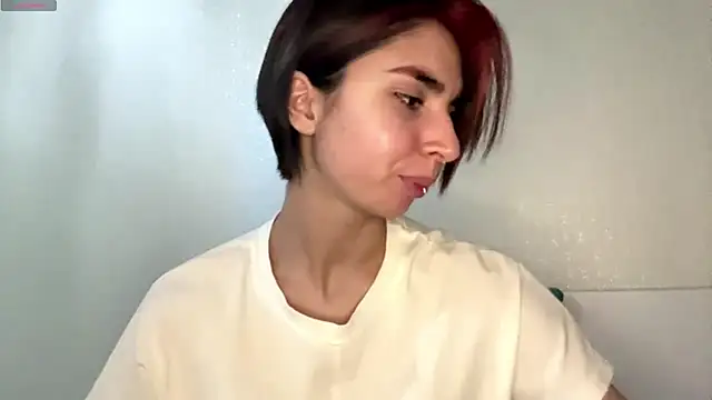 JessiaRuezga online show from July 2026 11:06:02 AM