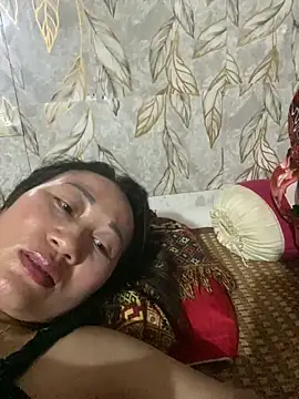 Linda-babyy online show from May 2026 05:20:02 PM