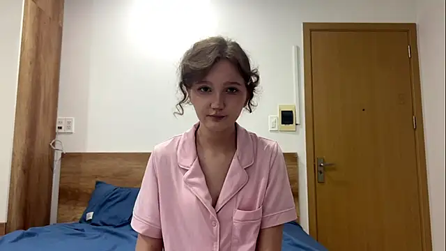 MarryWish1 online show from May 2026 01:17:02 PM