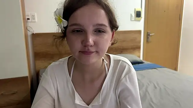 MarryWish1 online show from May 2026 07:12:02 PM