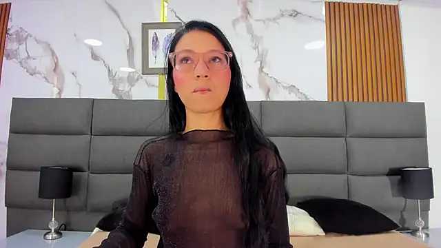 SophiieCalloway1 online show from June 2026 02:19:02 PM