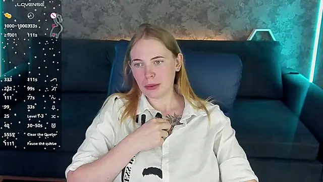 Snapshot of NikkyReyyy chatting on May 2026 02:35:02 PM NikkyReyyy online show from May 2026 02:35:02 PM