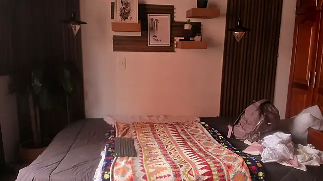 Evaa campbell online show from June 2026 01:46:02 PM