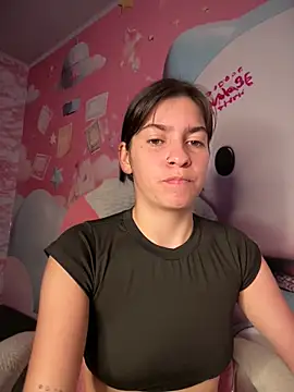 Snapshot of Stefany_LS chatting on May 2026 01:06:01 PM Stefany LS online show from May 2026 01:06:01 PM