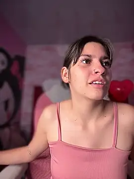 Snapshot of Stefany_LS chatting on May 2026 01:04:02 PM Stefany LS online show from May 2026 01:04:02 PM