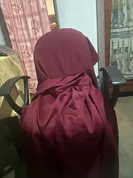 Snapshot of Inuchethi chatting on January 2025 12:41:01 AM Inuchethi online show from January 2025 12:41:01 AM