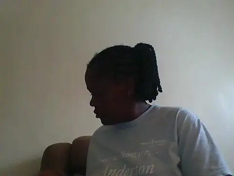 Snapshot of sexy_dove chatting on June 2026 10:59:02 AM sexy dove online show from June 2026 10:59:02 AM