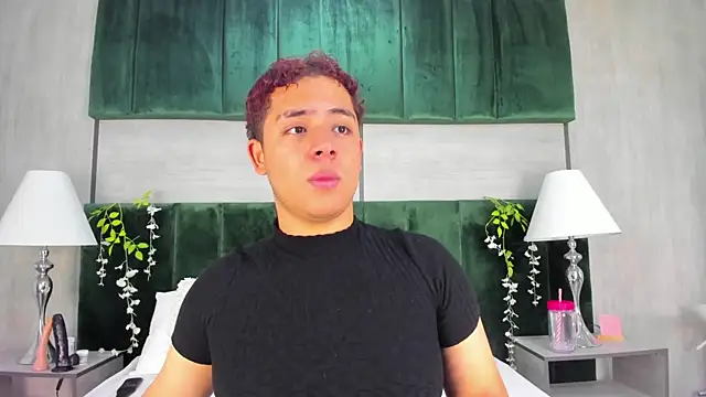 Darian laforteza online show from June 2026 07:37:02 PM