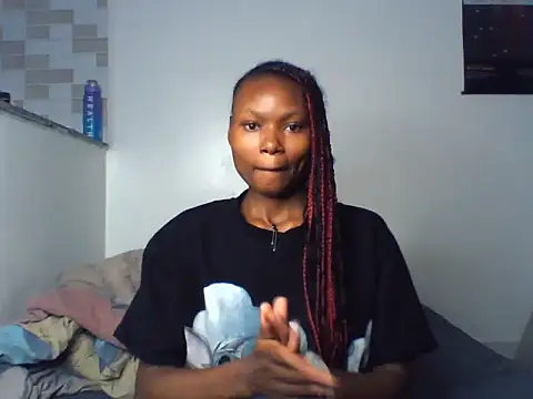 Snapshot of Lanita_Lata chatting on May 2026 01:28:01 PM Lanita Lata online show from May 2026 01:28:01 PM