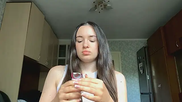 CarolineRu online show from May 2026 11:40:01 AM