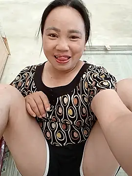Elizabeo online show from May 2026 12:41:02 AM