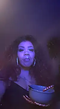 Snapshot of NailGoddessnow chatting on December 2024 02:58:01 AM NailGoddessnow online show from December 2024 02:58:01 AM