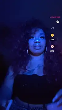 Snapshot of NailGoddessnow chatting on January 2025 05:00:01 AM NailGoddessnow online show from January 2025 05:00:01 AM